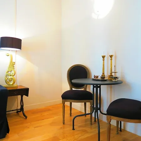 Nestor&jeeves - Palais Alice - - Very Close Sea Apartman